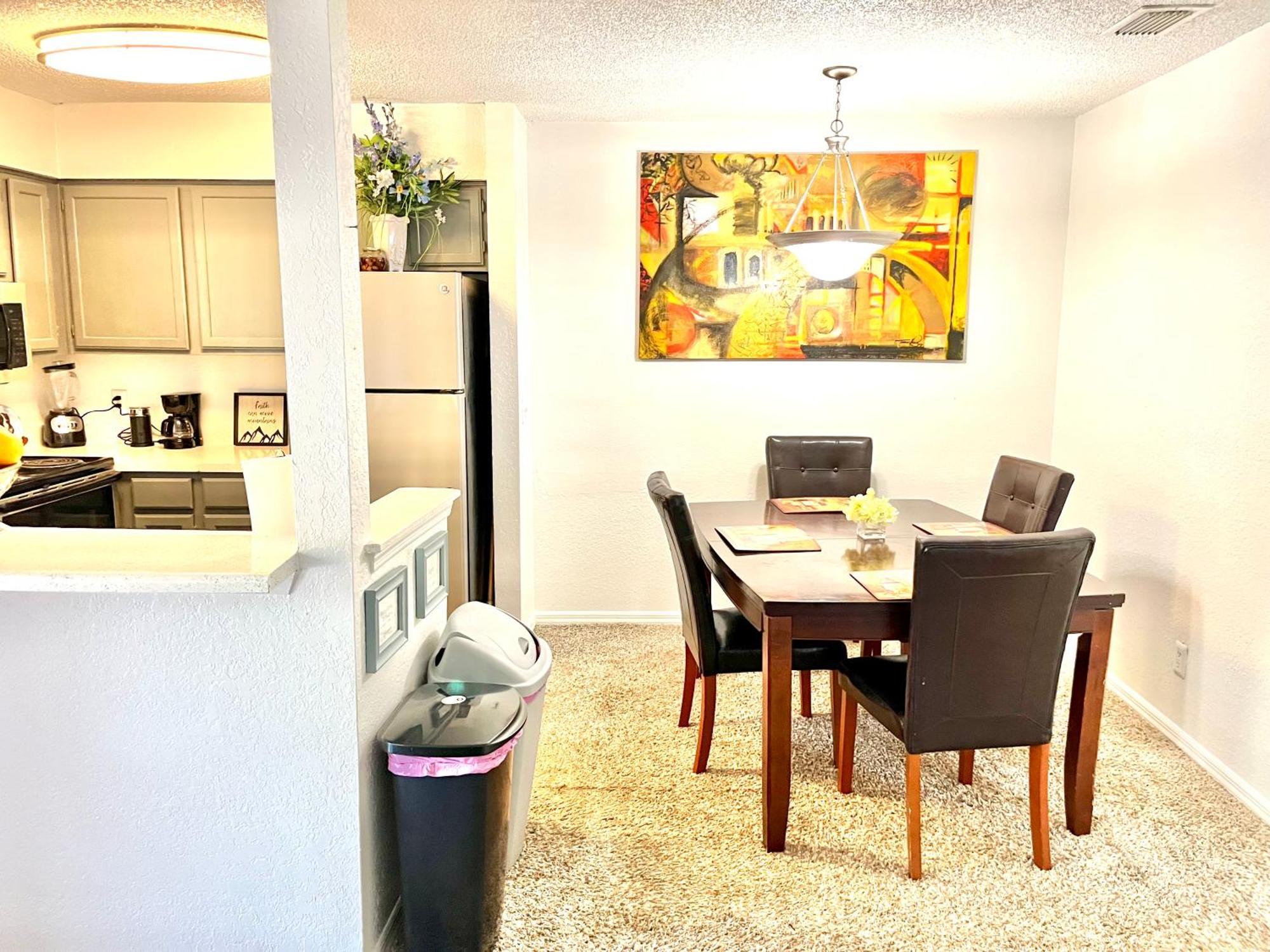 Daytona 2 Bed Apartment 10 Minutes To Beach With Balcony Port Orange Extérieur photo