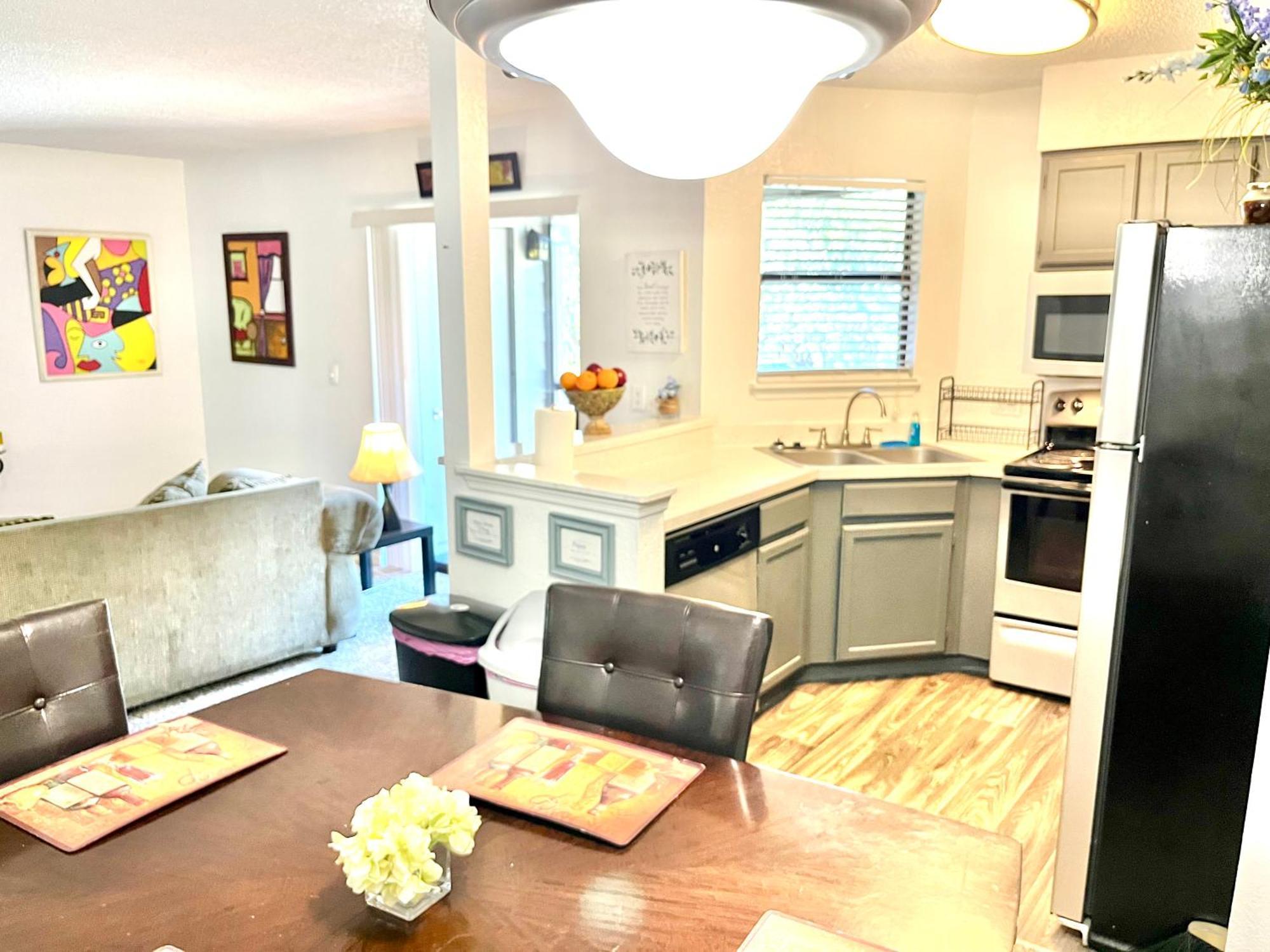 Daytona 2 Bed Apartment 10 Minutes To Beach With Balcony Port Orange Extérieur photo